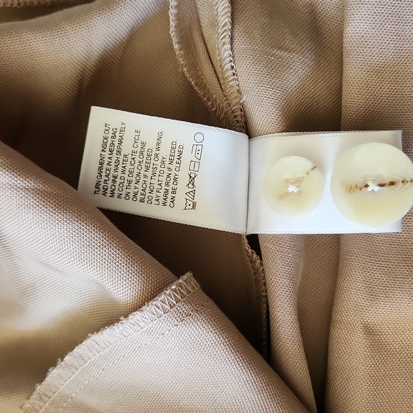 Darling Tan Beige "Overcast" Lightweight Belted Trench Coat sz M Trendy Classic - Picture 13 of 13